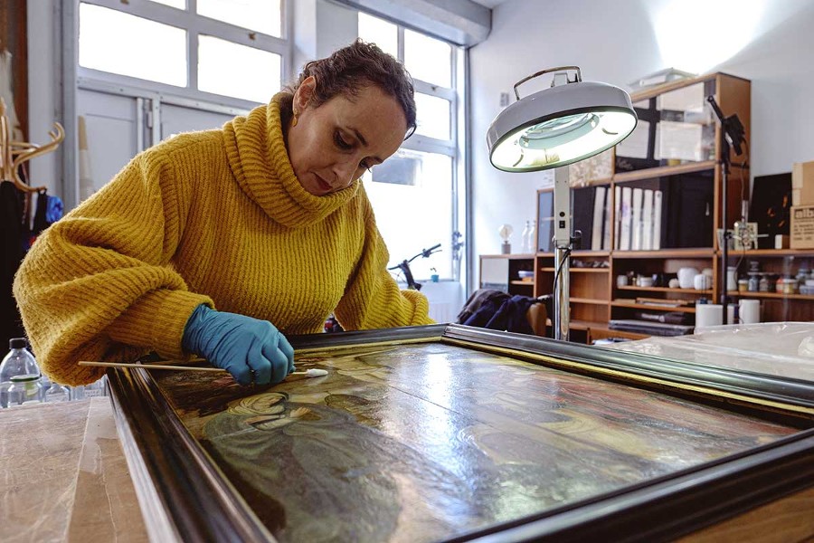 Restauration de tableau