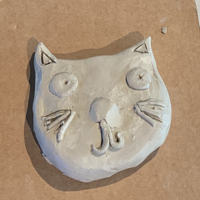 Mascaron réalisé par un enfant lors de l'atelier "Crée ton animal fabuleux avec Honoré d'Urfé"